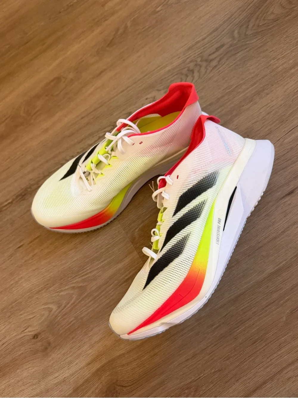 NEW ✨ Adidas Adizero Boston 12 - Women's 9 / Men's 7.5 - White / Neon / Red ✨
